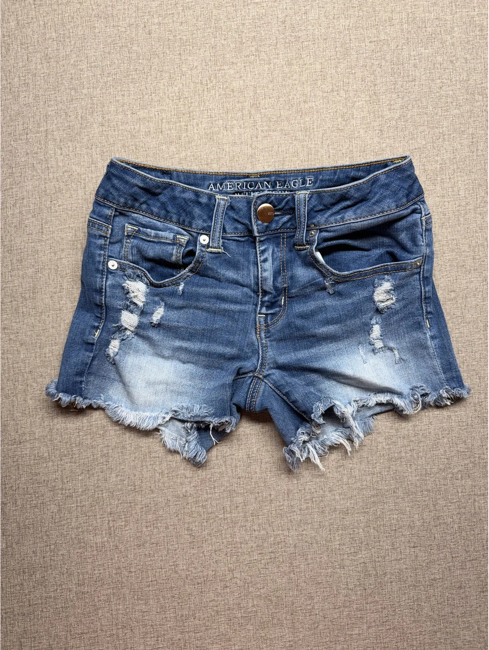American Eagle Distressed Midi Denim Shorts Medium Wash Stretch Sz 2